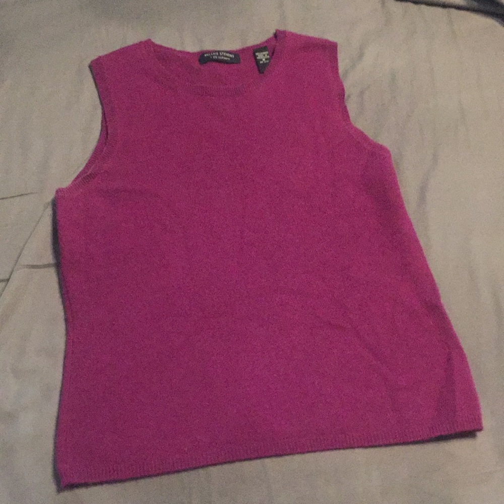 Sleeveless Cashmere top